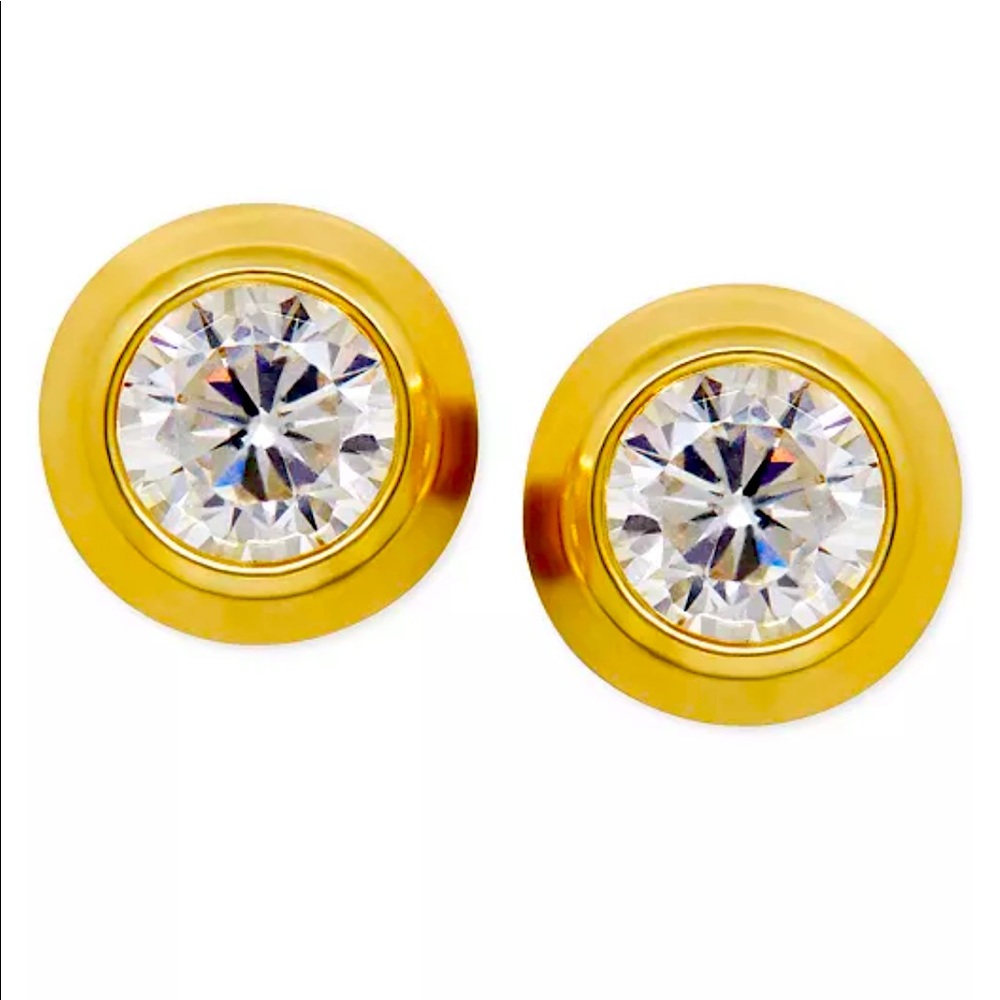 ⚜️REAL 14Karat Gold Studs⚜️